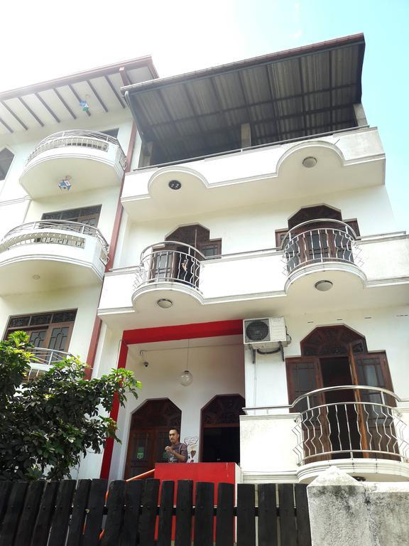 Kandy Walkers Hostel Tennekumbura Exterior photo