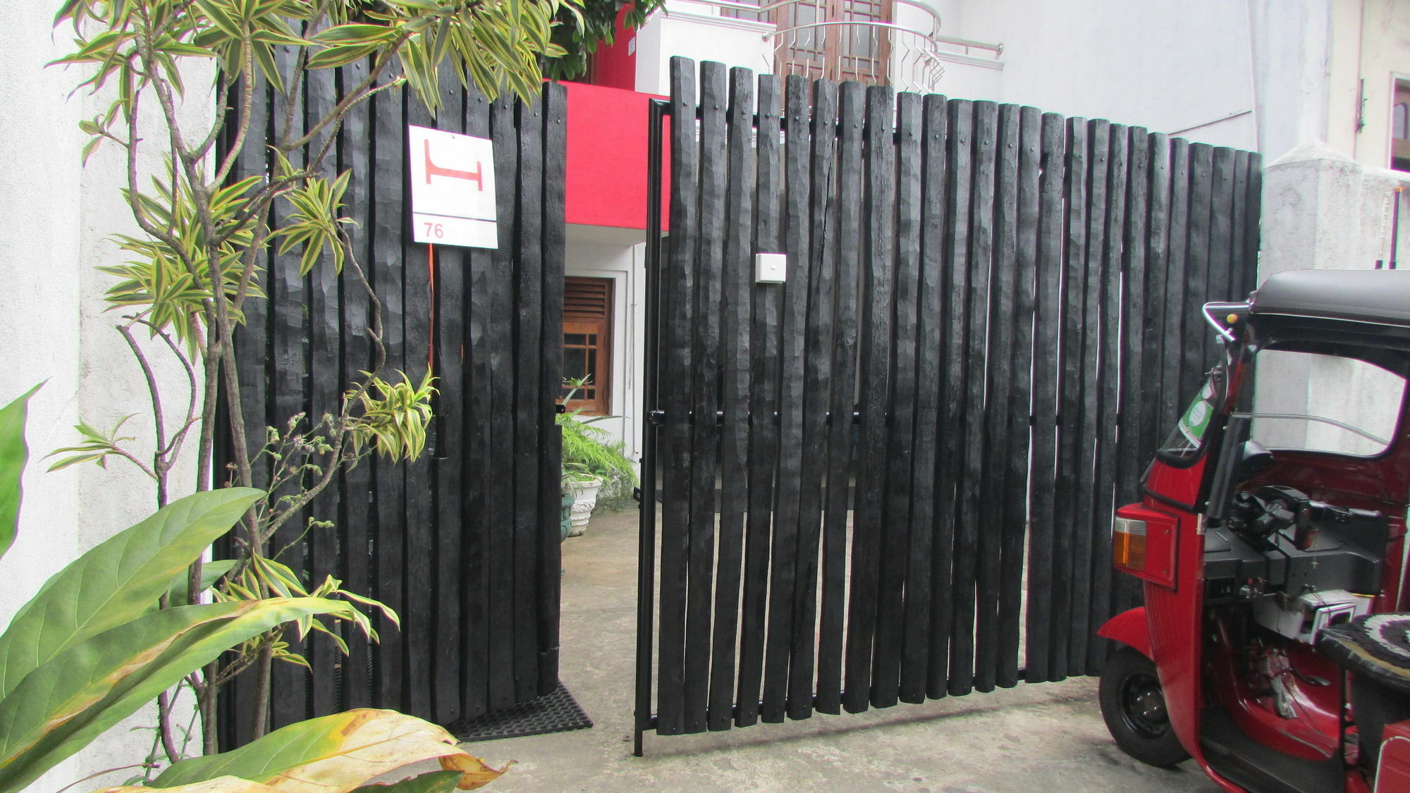 Kandy Walkers Hostel Tennekumbura Exterior photo